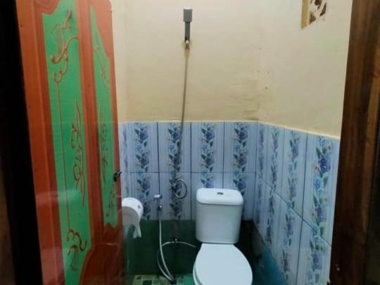 Andira Homestay Labuan Bajo Extérieur photo
